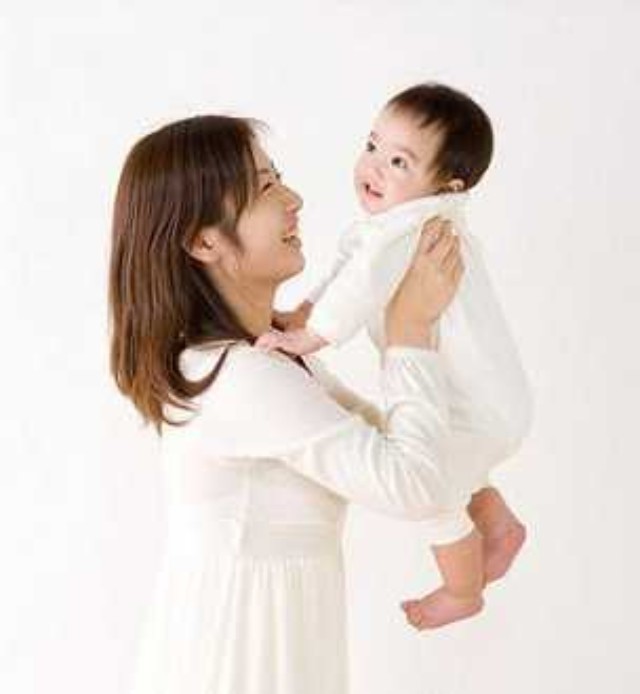 青浦育婴师 育婴师收费标准 盛慧供