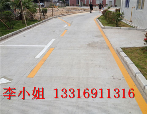 清溪停车场划线、塘厦小区车库道路划线施工厂家