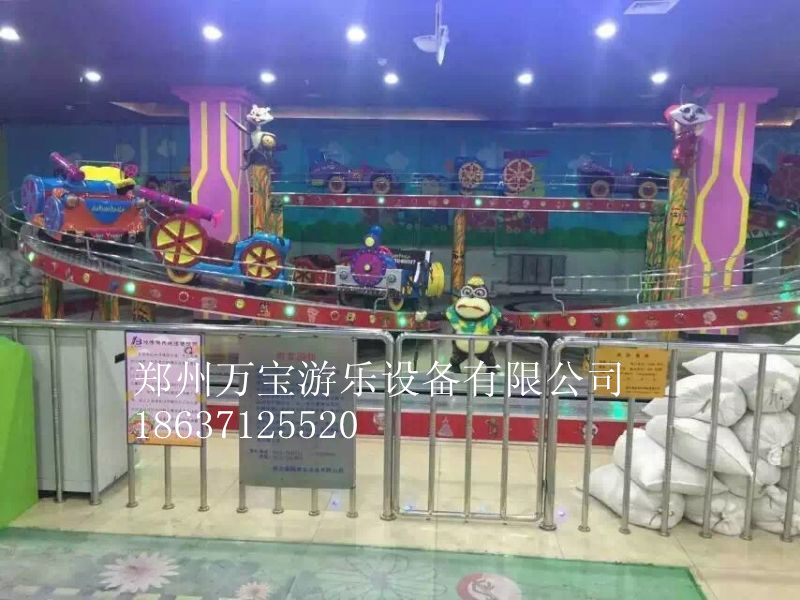 大型游乐设备迷你穿梭设计定制万宝游乐设备公司品质好