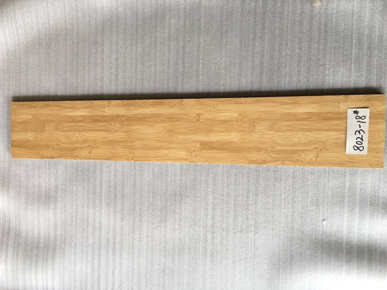 厂家佛山外贸出口环保耐磨石塑地板 批发片材阻燃防潮PVC塑胶地板