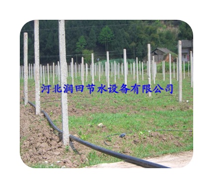 北京海淀区大量供应黑色滴水管 型号齐全|欲购从速