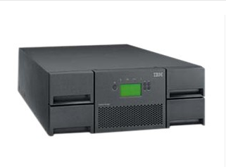 IBM TS3200 3573-L4U 磁带库