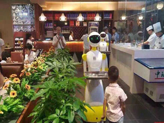 送餐機器人