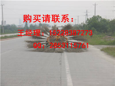 鹿泉郊外道路扫地车厂家，牵引式公路清扫车价格，乡村道路清扫车便宜