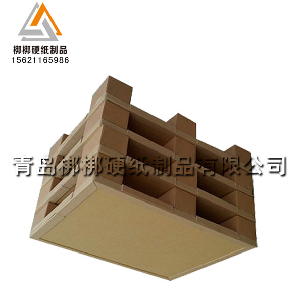 德州夏津縣周轉(zhuǎn)紙托盤 港口集裝箱裝貨使用 高承重抗?jié)裥詮?qiáng)