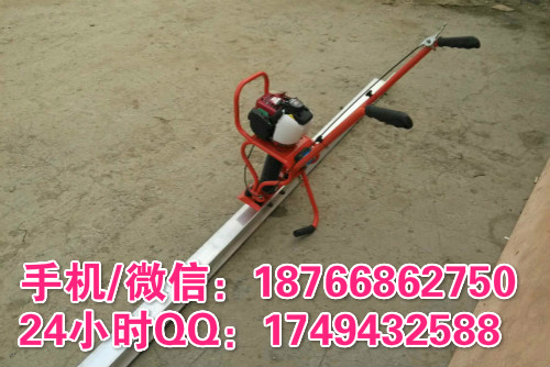 山东济宁厂家直销混凝土水泥抹平机 标准3米汽油机振动尺 2-6米本田动力振动尺
