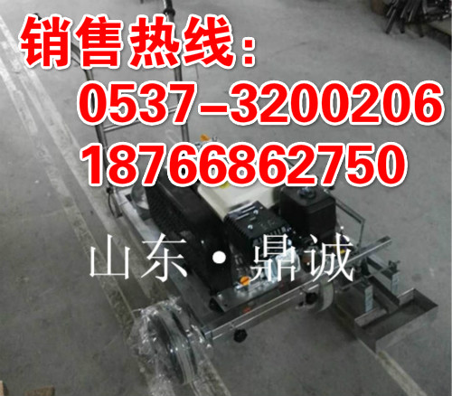 安徽铜陵塑胶篮球场运动场地划线机 小型本田汽油机高压无气划线车 体育场地面标线机