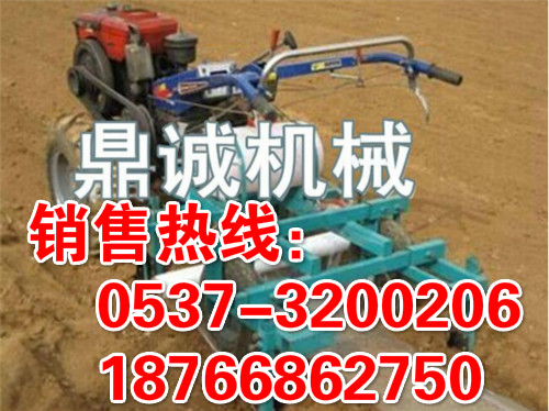 河北邯郸手扶式地膜覆盖喷药一体机 喷药覆膜机 农用覆膜旋播机