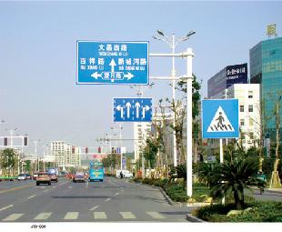 单悬臂公路标志杆