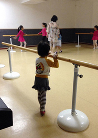 西城区舞蹈教室儿童可升降练习把杆价格