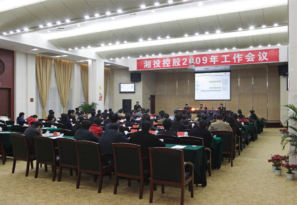 福州活动公司大型舞台、灯光音响、桁架背景搭建A桌椅设备租赁服务