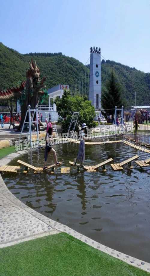 水上拓展设备安装厂家
