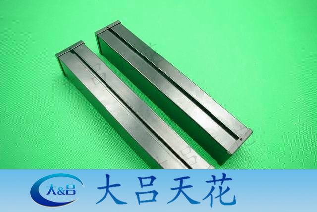 火曝款铝方通吊顶滚涂木纹铝方管铝格栅U型槽天花幕墙 方通可定制