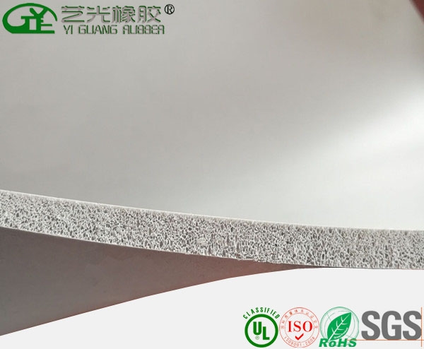 上海艺光专业从事业内 的硅胶密封条等产品生产及研发