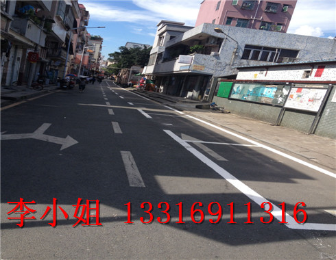 [南坑]停车场划线、道路标线地坪漆施工