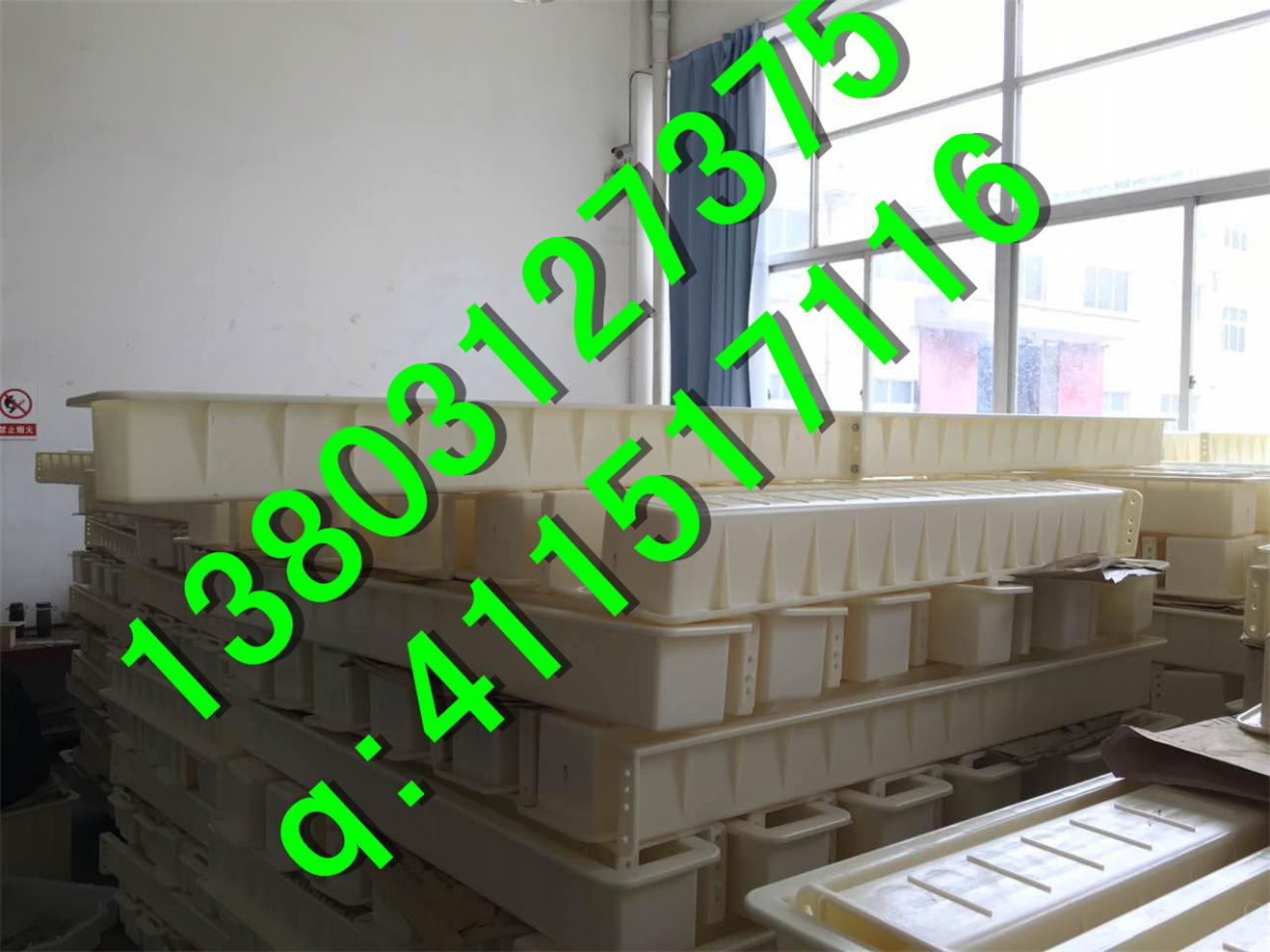 灵台县供应钢丝网立柱塑料模具