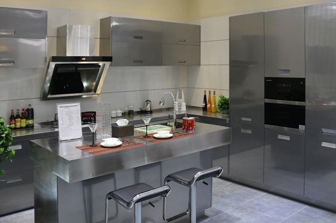 斯沃德厨柜优质不锈钢整体橱柜厂家专业销售，品质好，值得信赖