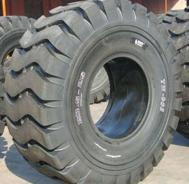 厂家生产23.5-25E3花纹工程机械专用轮胎