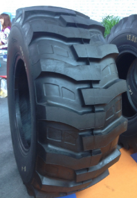 厂家生产21L-24R4花纹工程机械轮胎