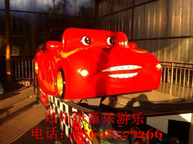 伊童乐现货供应外观新颖儿童游乐设备迷你飞车厂家直销