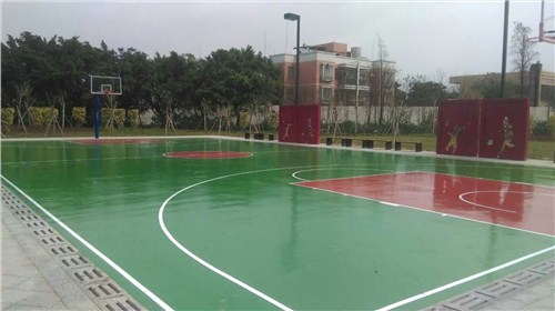 佛山硅PU篮球场 佛山硅PU篮球场每平方造价 世名供