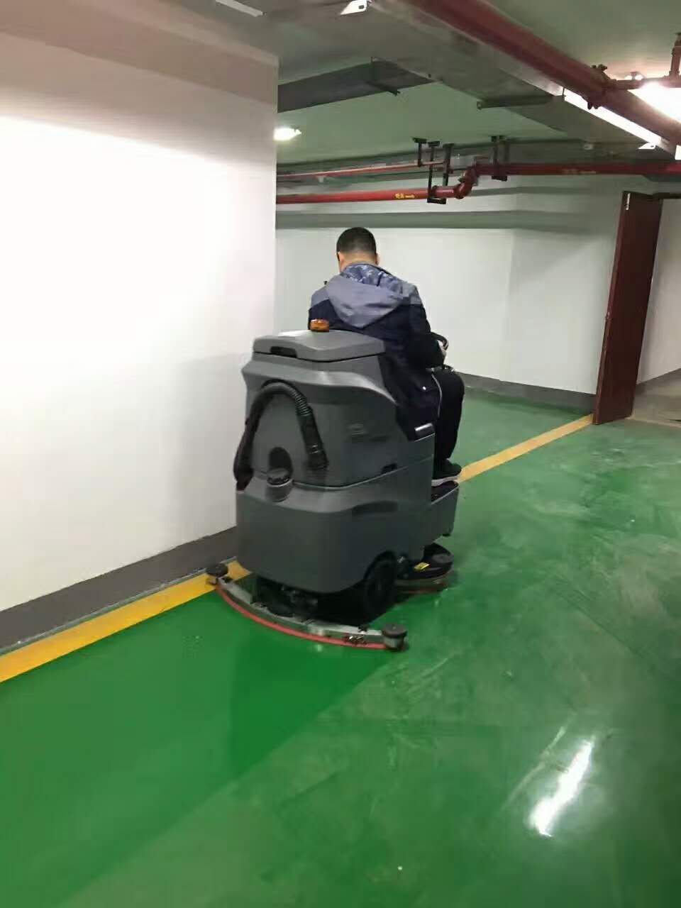 安阳濮阳鹤壁三门峡漯河供应高美驾驶式洗地机GM-MINI售后维修