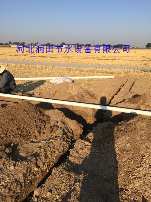 固定式（铝合金立杆）喷灌系统的技术应用