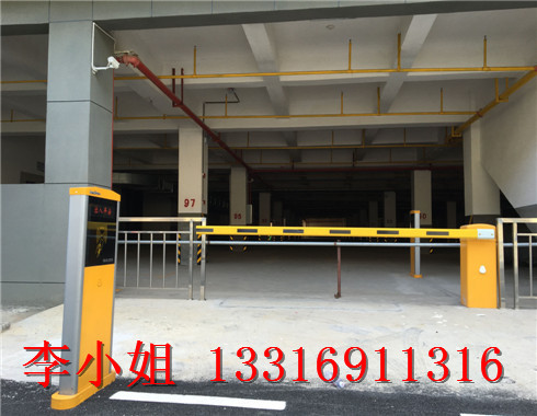 宜昌小区车辆自动感应识别系统，车牌感应