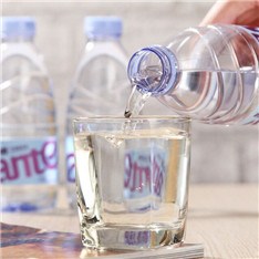 桶装水送水公司 桶装水加盟 桶装水团购 强丰供