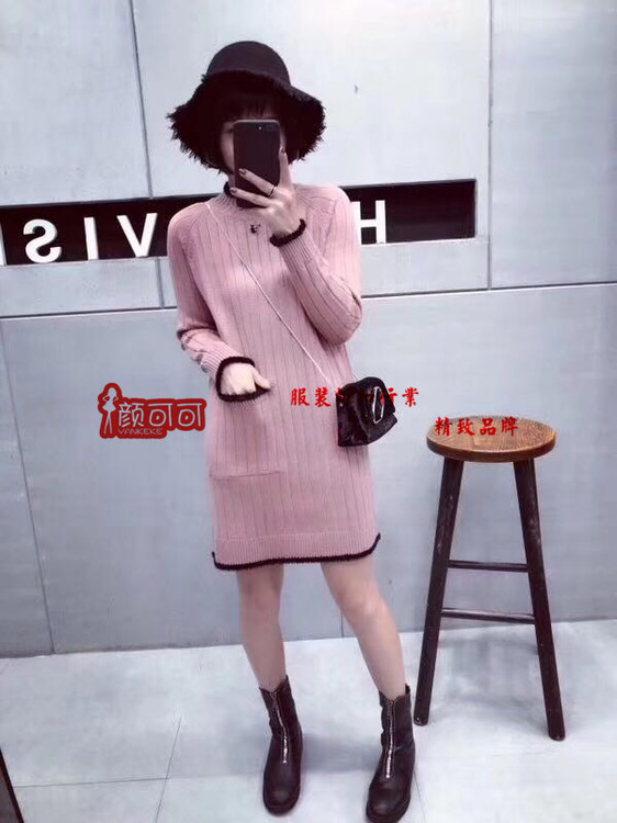 时尚加厚长短款毛衣低价供货/品牌折扣女装一手货源