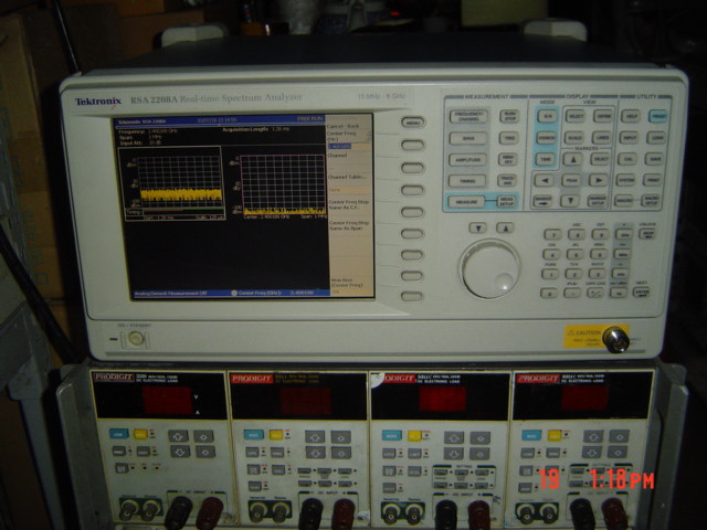 高性能Tektronix RSA2208B 频谱分析