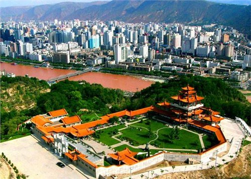 兰州旅游租车需要注意什么|兰州旅游租车公司排名|庆源供