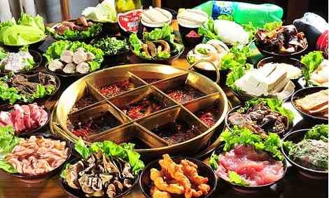重庆火锅加盟什么牌子好生产厂家，伟泽餐饮是有多年经验重庆火