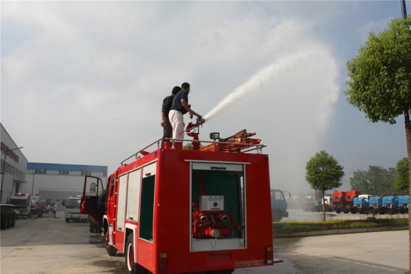厂家直销东风水罐消防车