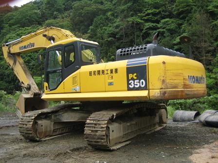 个人二手小松挖掘机*个人小松350挖掘机价格*鑫诚供