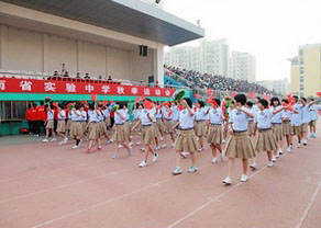 武汉订做幼儿园校服，初中校服定做，武汉小学校服定做|睿思琪供