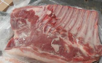 供应进口产品马小肠,带鱼,马肉,猪整头,鸡头,牛肚,鸡中
