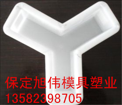 水泥隔离礅钢模具（图）人字护坡模具