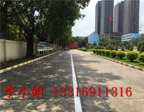 连平超市车位划线哪个施工队\连平划线厂家供应