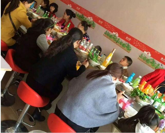 重庆回转火锅设备 重庆自助旋转小火锅设备