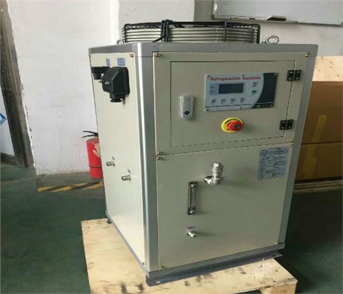 冷水机组辽宁工业冷水机山东小型冷水机忪垚供