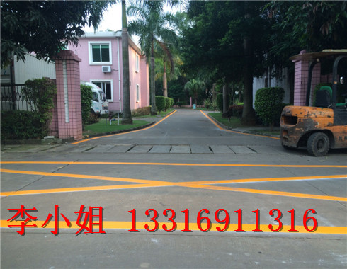 沙四小区车位划线_厂区停车位划线_道路热熔划线