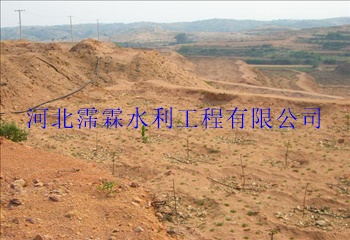 各种型号陕西西安苹果果树滴灌PE管|施肥罐、16mmPE管厂家
