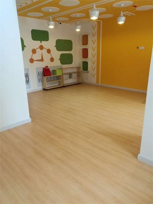 福建塑胶地板公司|福建塑胶地板多少钱|福建塑胶地板施工