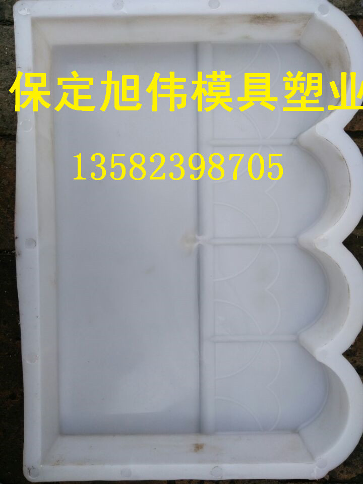 低价销售各种规格圆边花池砖模具