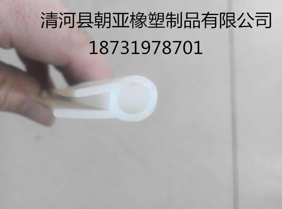 黑色橡胶密封条