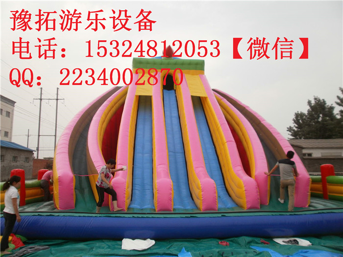 一般都在哪里购买游乐设备小型充气蹦蹦床 充气城堡