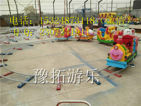 广场电动小火车特价 电动轨道小火车厂家