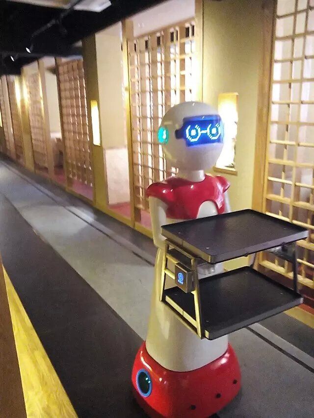 济宁生产销售送餐机器人，