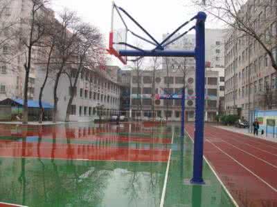 道路灯杆，电动液压篮球架，球桌，球柱，球场灯光-批量供应